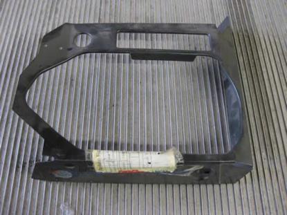 96302505 Frame koplamp links Alfa Romeo 75 Milano