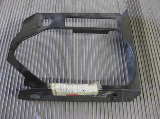 96302505 Frame koplamp links Alfa Romeo 75 Milano