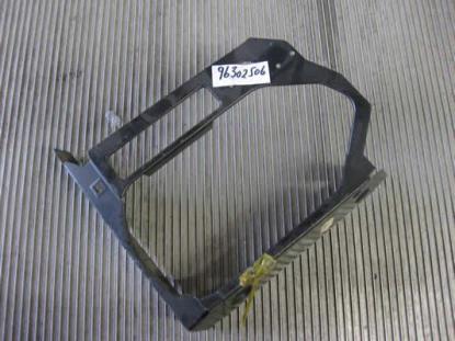 96302506 Frame koplamp rechts Alfa Romeo 75 Milano