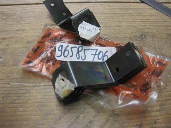 96585706 Beugel ophanging bumper chrome Alfa Romeo Alfasud Sprint