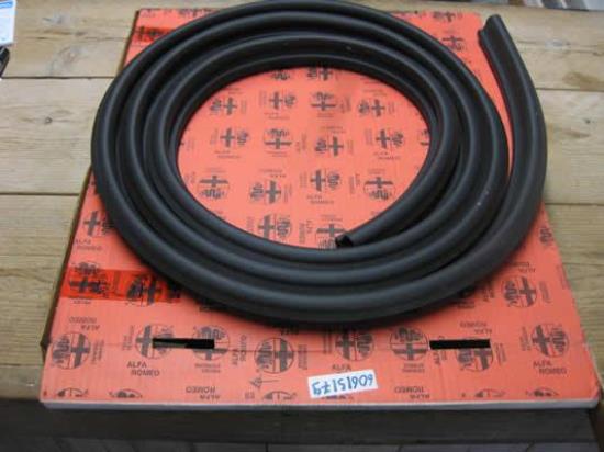 60615179 Deurrubber profiel voorzijde links Alfa Romeo 146