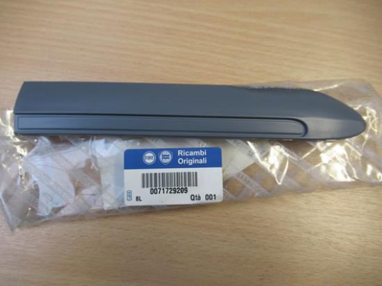 71729209 Sierlijst linker voorzijde