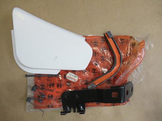 152107099 Klep rechts cabriodak