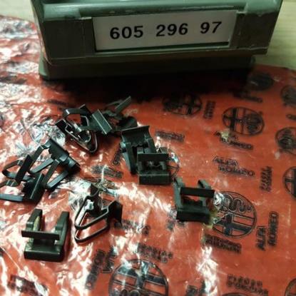 60529697 Spanstuk bevestiging bumper voorzijde achterzijde Alfa Romeo 75