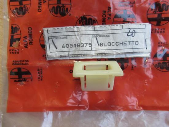 60548375 Klemstuk paravan bevestiging