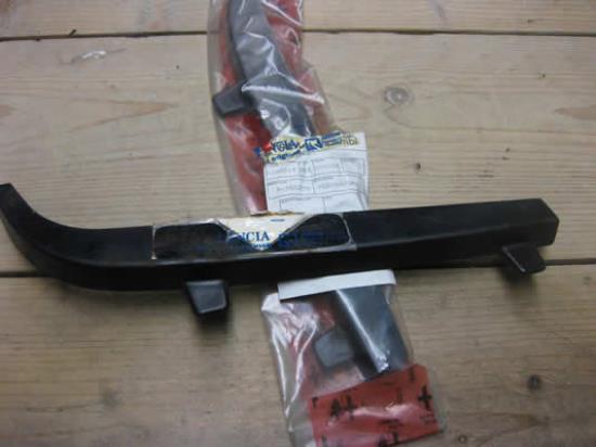 96585278 Sierlijst koplamp Alfa Romeo 33 Alfasud