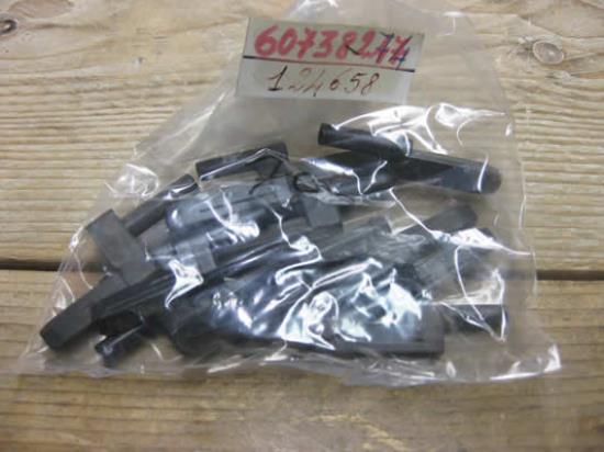 60738274 Pen kofferbak hoedenplank Alfa Romeo 33 Alfasud