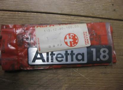 113129016000 Embleem kofferklep