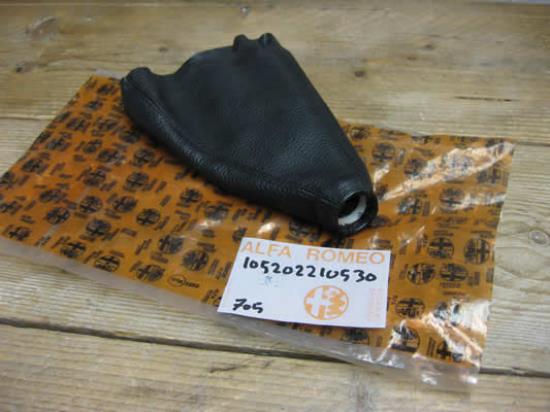 105202210530 Pookhoes zwart leder Alfa Romeo Spider 3 1987-1989