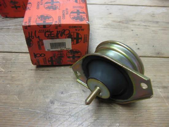 60512715 Motorsteun 2.0 TS