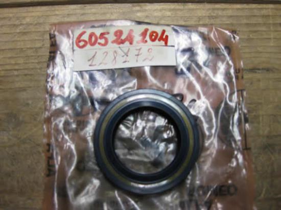 60524104 Keerring 4x4 differentieel Alfa Romeo 33 905