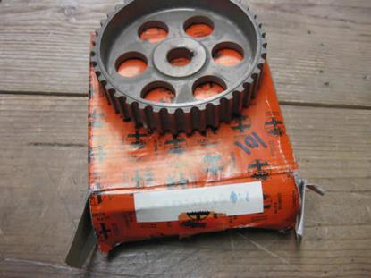 60525354 Poelie tandwiel links uitlaat 1.7 16v Alfa Romeo 145 146 33