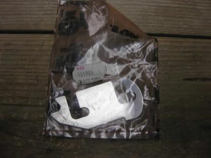 101905 Afstelplaatje deurslot Alfa Romeo Alfasud