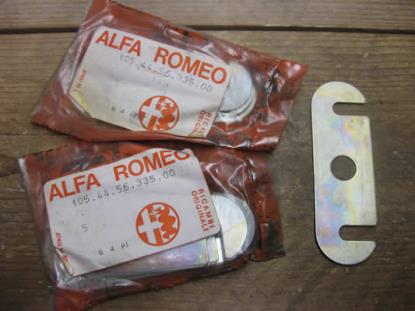 105445633500 Afstelshim motorkapscharnier