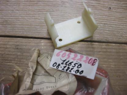 60522208 Klem luchtslang