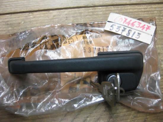 60746347 Deurgeep links met sleutels Alfa Romeo Alfasud