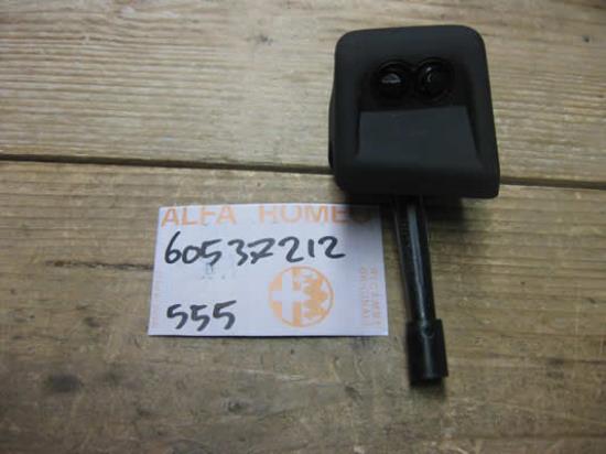 60537212 Sproeier koplampwisser linkerzijde