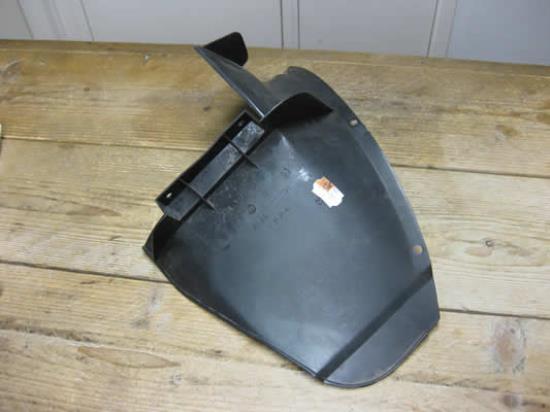 60617089 Bescherming wielkuip rechtsachter