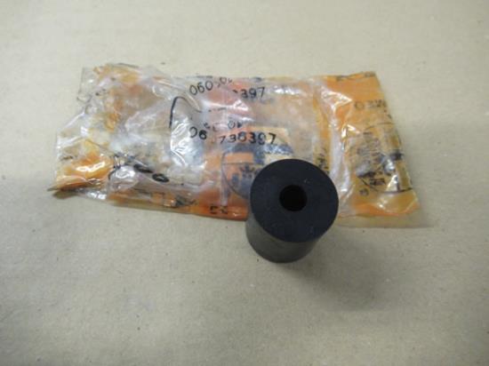 60738397 Afstandstuk voorstoel hoogte 25 mm