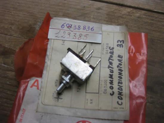 60738836 Schakelaar Airco Alfa Romeo 33 905 Alfasud