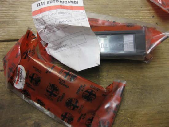 60813502 Kentekenverlichting achterzijde