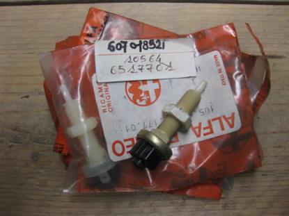 60701852 Remlichtschakelaar Alfa Romeo 105-serie Giulia Spider GT