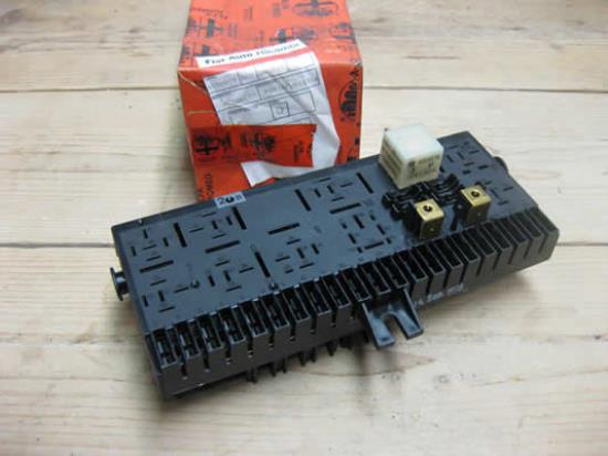 60526157 Zekeringkast Alfa Romeo RZ SZ 75