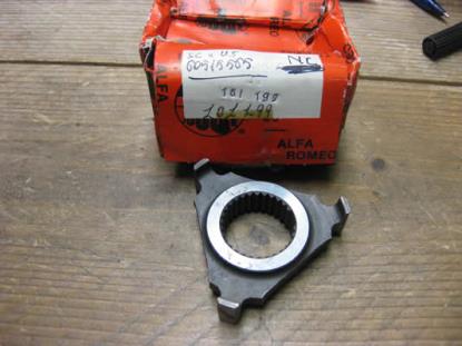 60515565 Naaf 2e versnelling