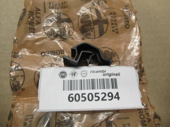 60505294 Klemmetje voorbumper