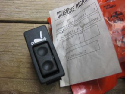 60508227 Schakelaar elektrische bediende stoelen Alfa Romeo 164