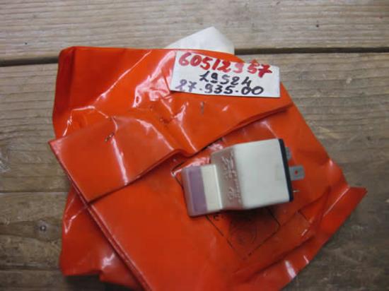 60512957 Relais Alfa Romeo RZ SZ 145 146 155 164 33 75 Spider Croma Dedra Delta Thema