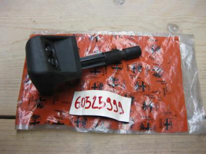 60525999 Koplampsproeier rechts Alfa Romeo 33 907