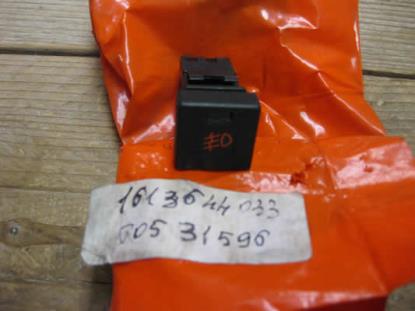 60531596 Mistlamp schakelaar rood Alfa Romeo 75 Evo