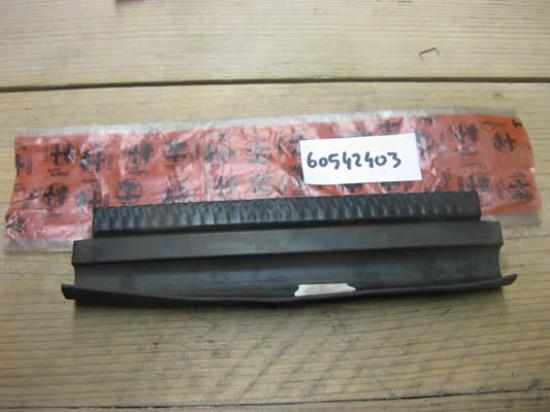 60542403 Profielrubber voorbumper