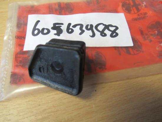 60563988 Plug koplamp linkerzijde