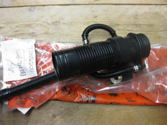 60598624 Toevoerleiding vulhals benzine Alfa Romeo 145 146 1.3 1.6 1.7