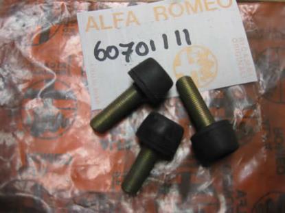 60701111 Motorkap stootrubber Alfa Romeo Giulia 105-serie