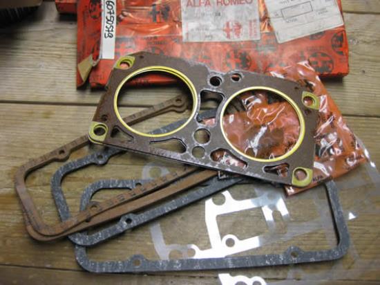 60750597 Koppakkingset