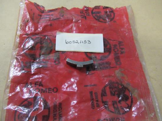 60521153 Versnellingsbak tirant