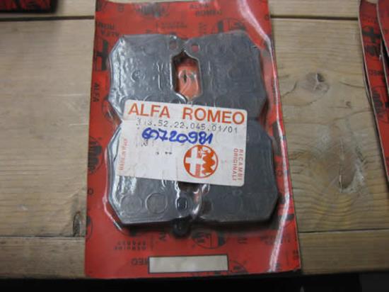 60720981 Remblokset voorzijde