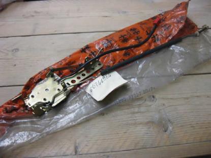 60741954 Slot voorzijde links Alfa Romeo 90