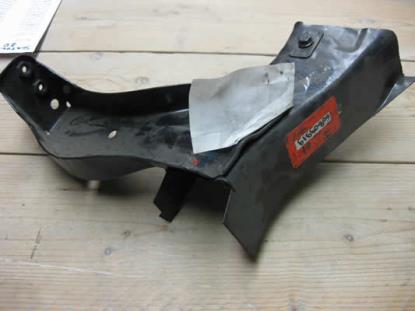 60809919 Stang carrosserie linksvoor