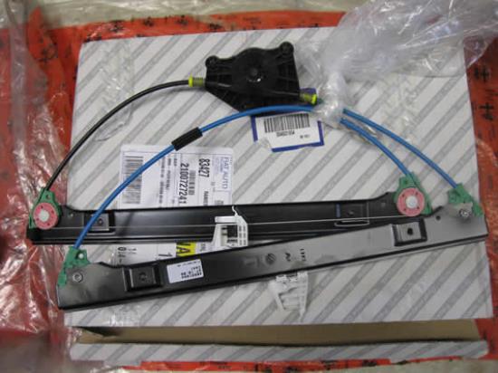 46831654 Raammechaniek rechtsvoor