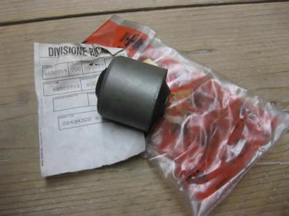 60501915 Silentbus achterarm