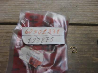 60501231 Veertje klem