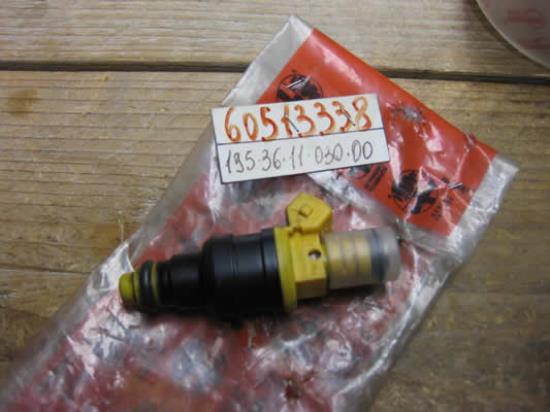 60513338 Injector