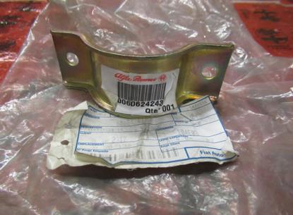 60624243 Uitlaatpijp beugel