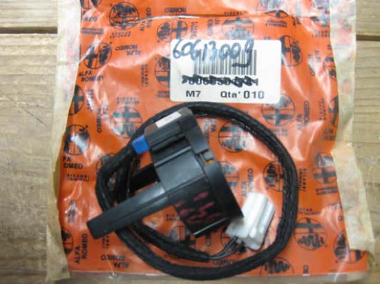 60613009 Antenne contactslot Alfa Romeo 145 146