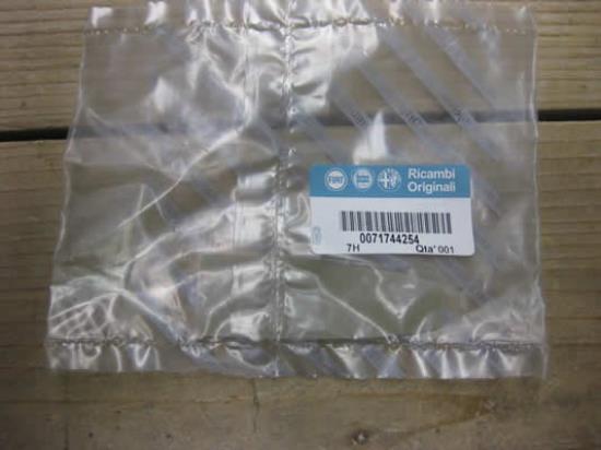 71744254 Tapijt afdekking grijs raamschakelaar Alfa Romeo 159