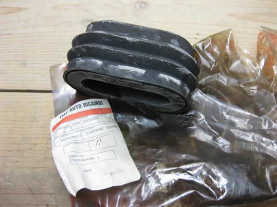 60544953 Rubber ophanging achterbumper Alfa Romeo 155